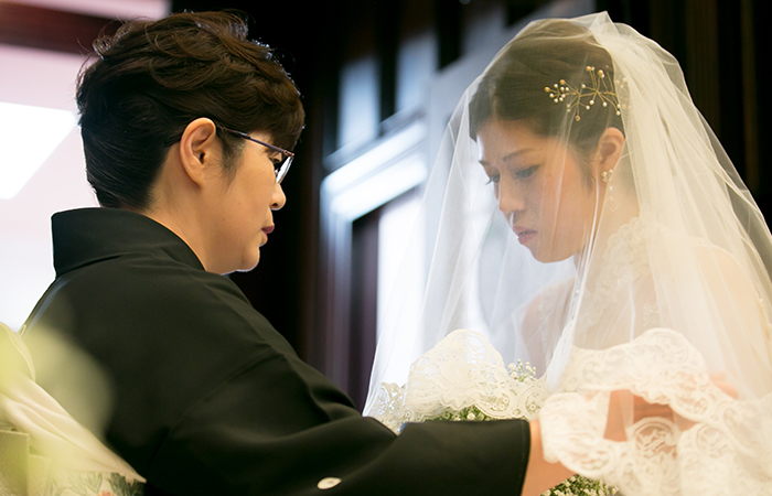 新郎新婦様モノクロ