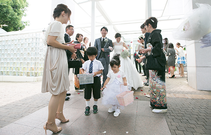 フラワーシャワー